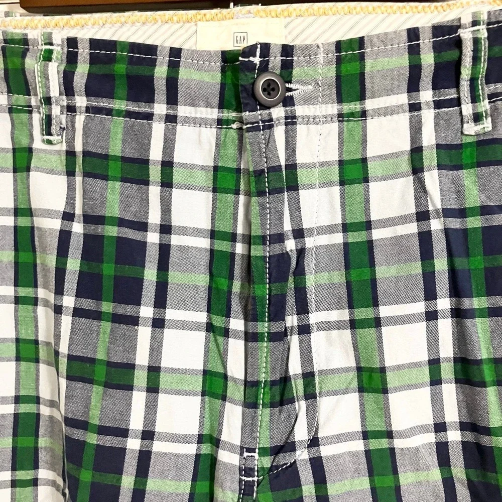 GAP 100% Cotton Plaid Mid Rise Flat Front Chino Short Green Men's 38